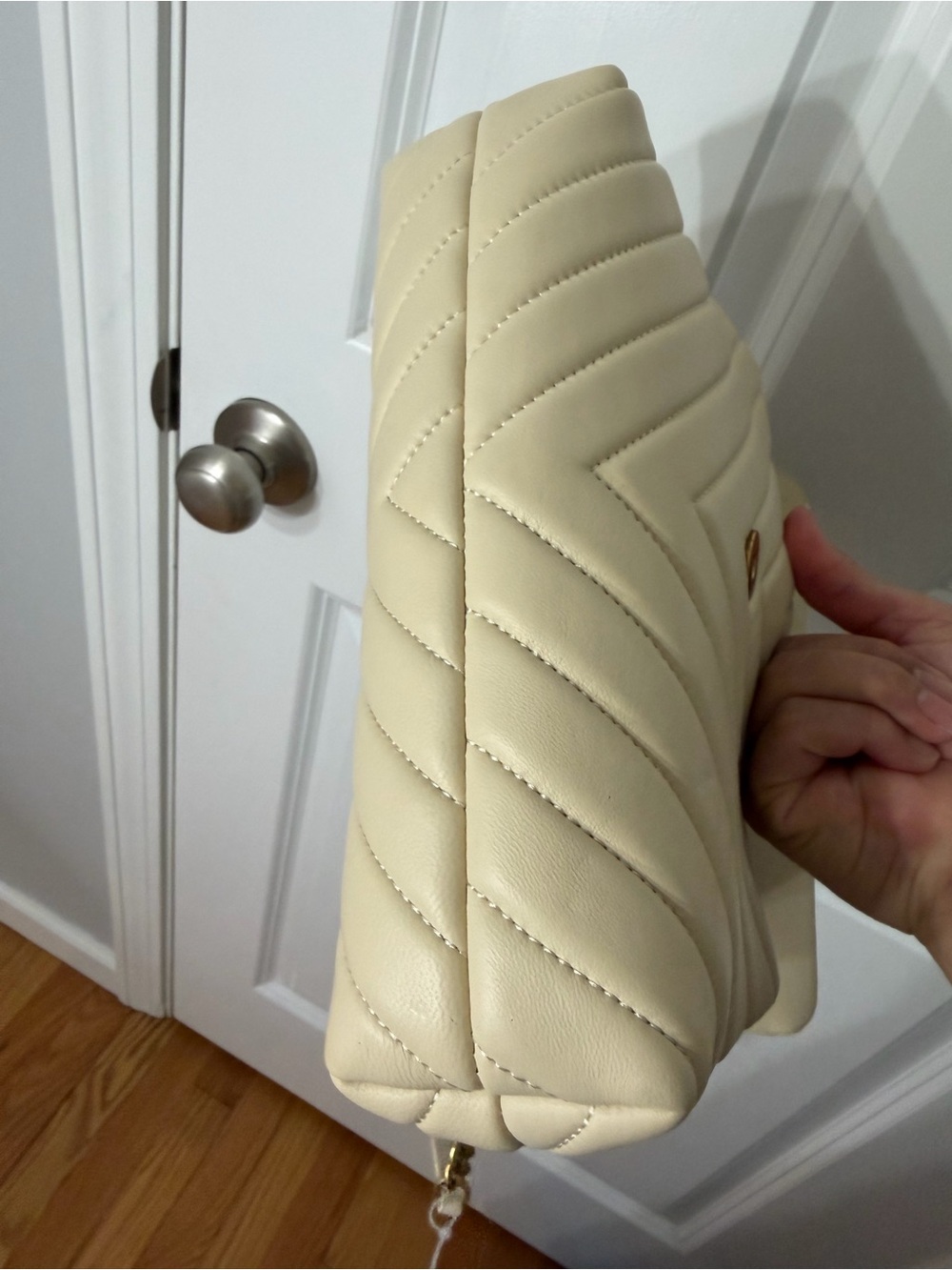 Quince Cream Quilted Chevron Chain-Shoulder Bag - Picture 8 of 8